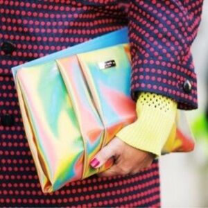 RARE Kate Spade Kaleidoball April Clutch